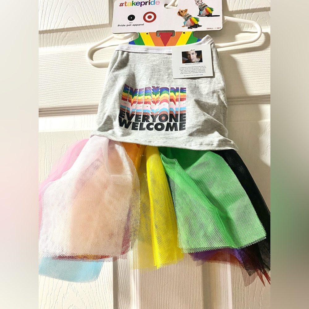 NEW Small Pride dog 2 piece